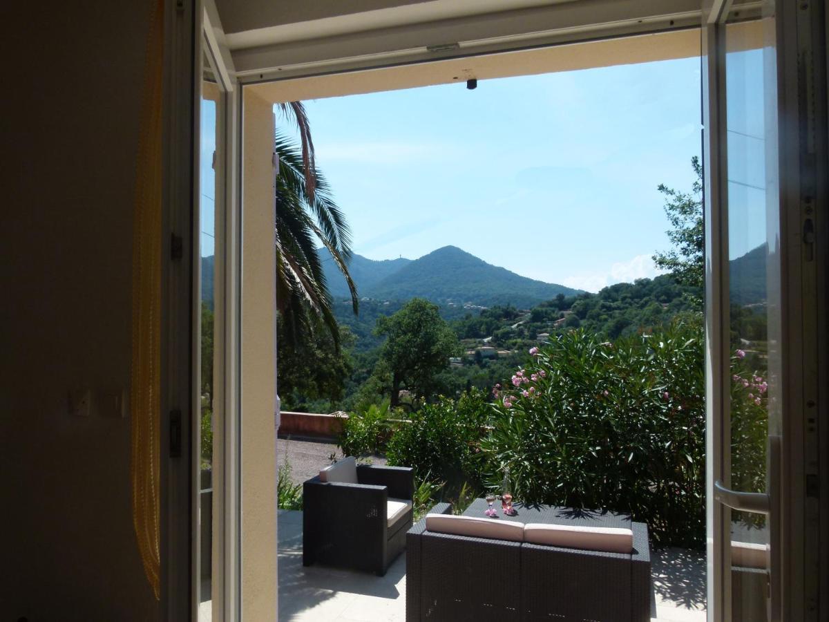 Soleil Rouge Apartment Les Adrets-de-l'Esterel Phòng bức ảnh